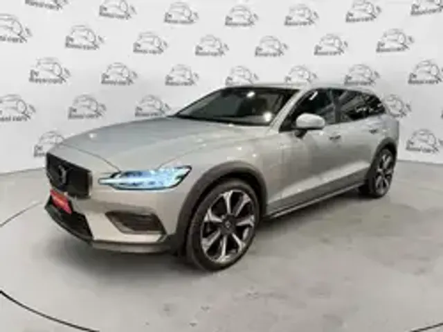 Volvo V60 Cross Country