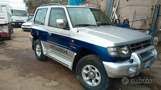Mitsubishi Pajero ('82-'00)