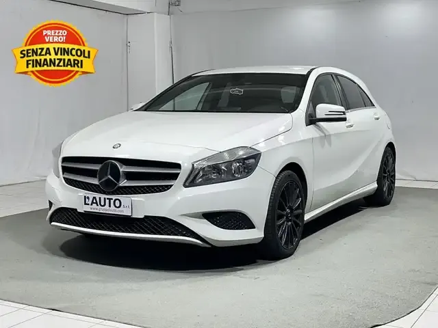 Mercedes-Benz A 200