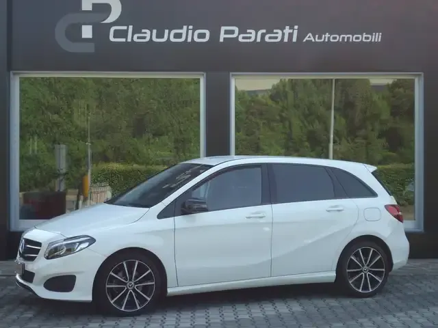 Mercedes-Benz B 200