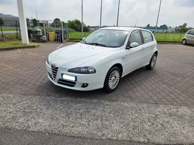 Alfa Romeo 147