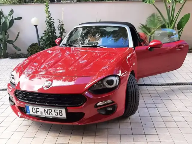 Fiat 124 Spider