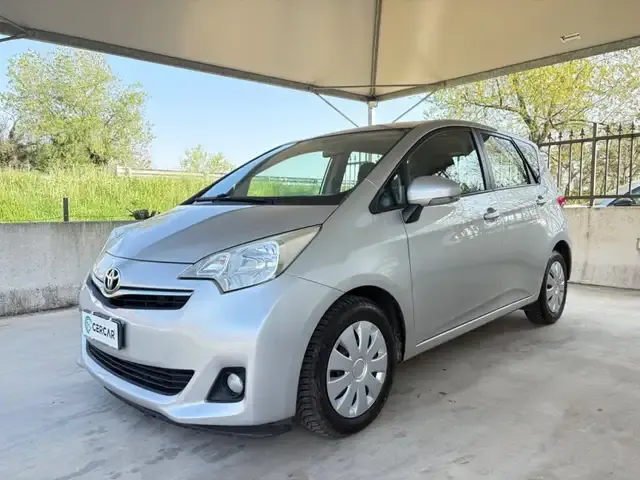 Toyota Verso-S
