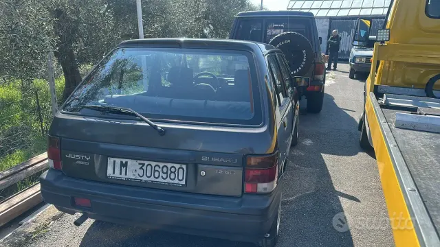 Subaru Justy 1ª serie