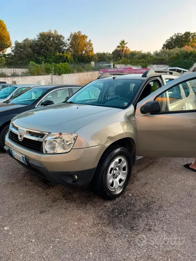 Dacia Duster 1ª serie
