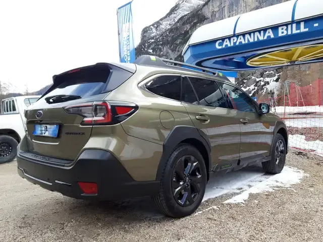 Subaru OUTBACK