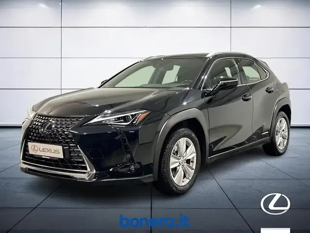 Lexus UX 250h
