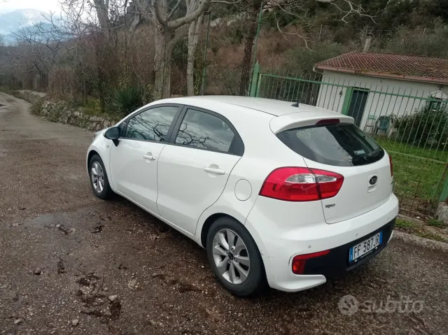 Kia Rio 3ª serie