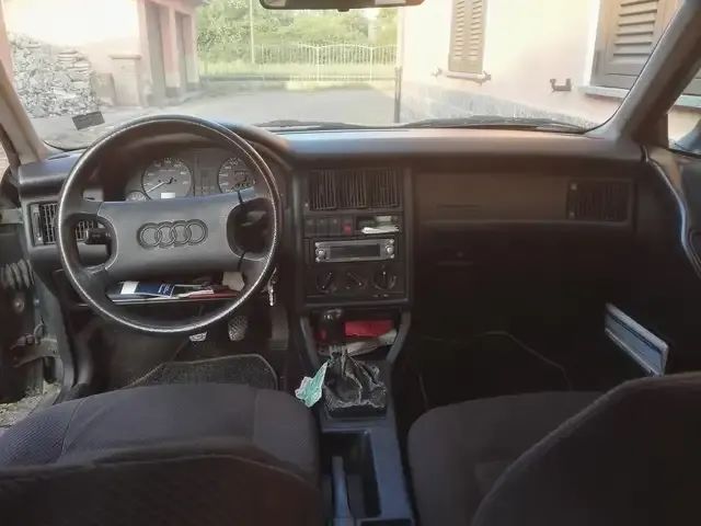 Audi 80