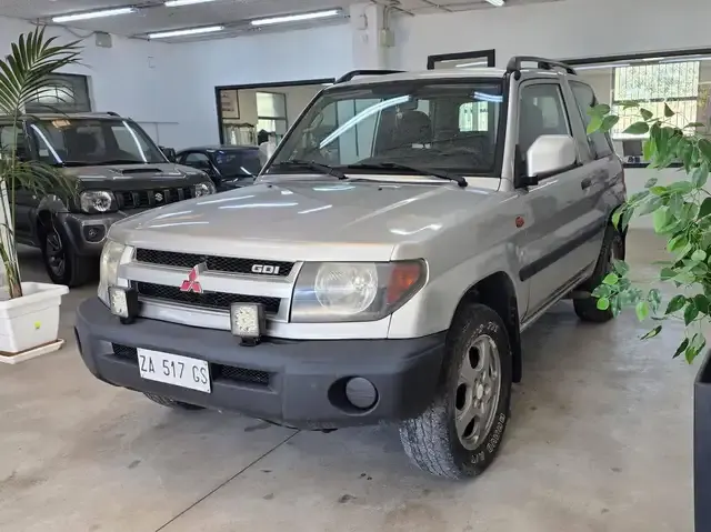 Mitsubishi Pajero Pinin