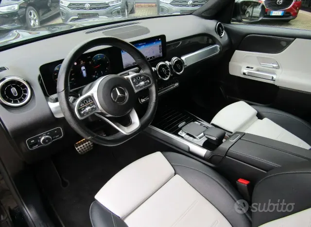 Mercedes-Benz GLB (X247)