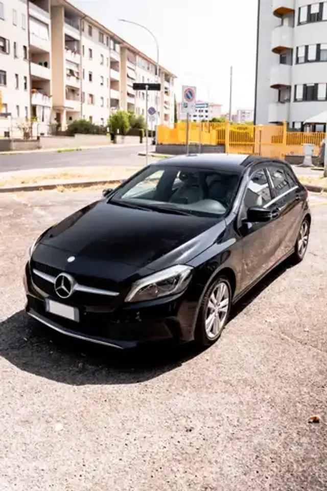 Mercedes-Benz A 200