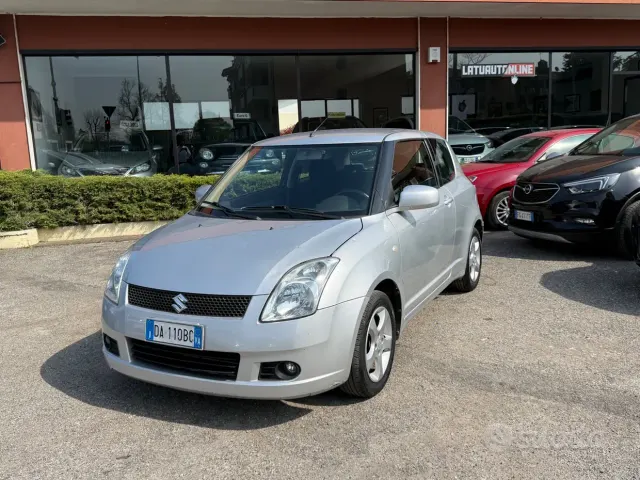 Suzuki Swift (2005-2010)