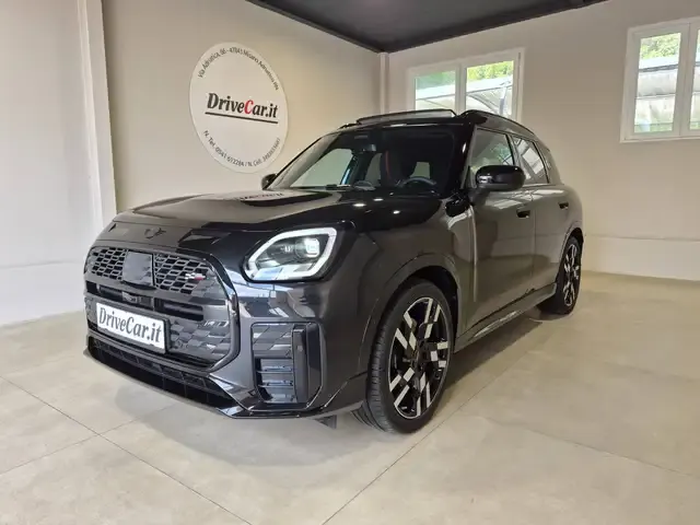 MINI John Cooper Works Countryman