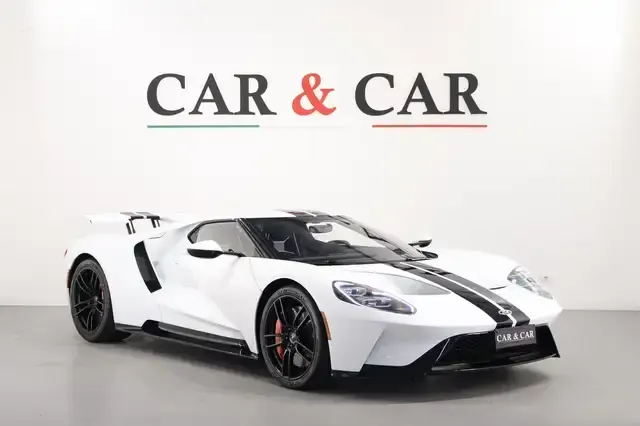 Ford GT