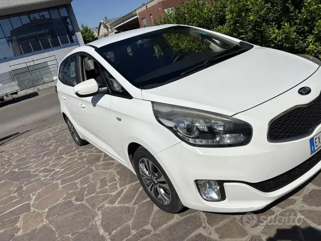 Kia Carens 3ª serie