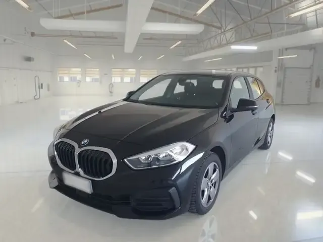 BMW 118