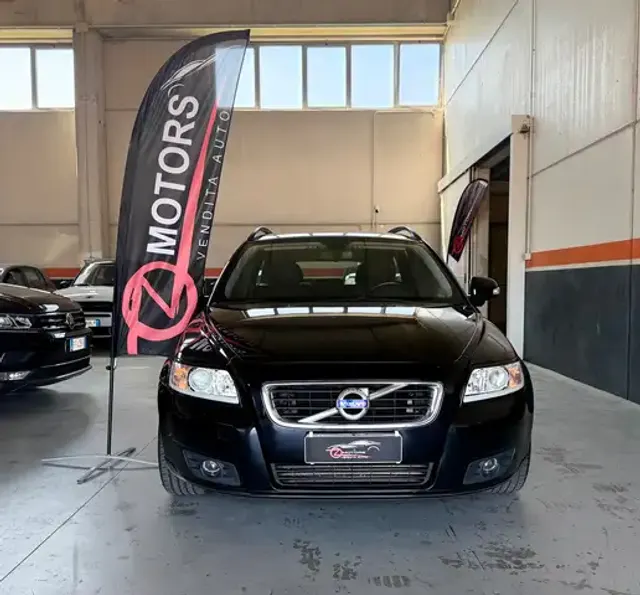 Volvo V50