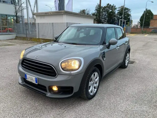 MINI Mini Countrym.(F60)