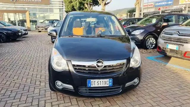 Opel Agila