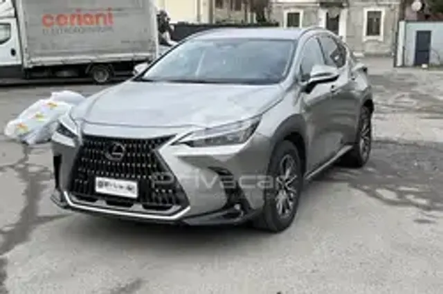 Lexus NX 350h