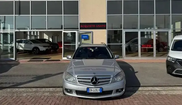 Mercedes-Benz C 250