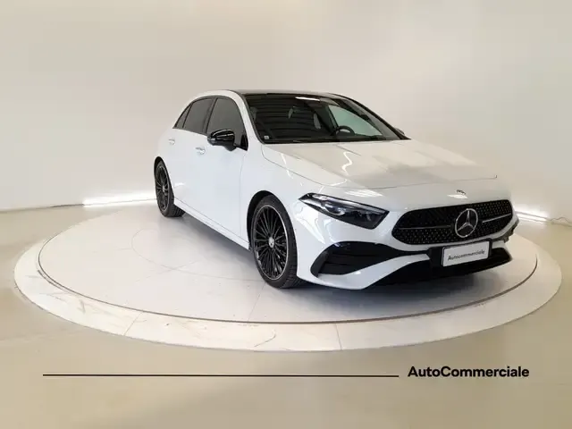 Mercedes-Benz A 200