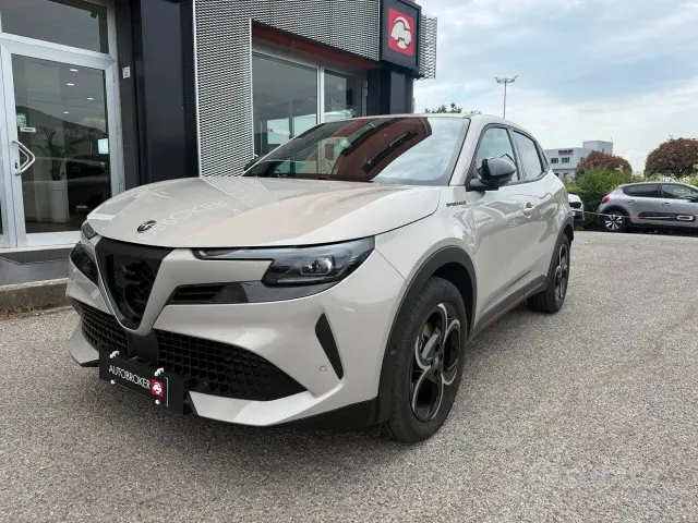 Alfa Romeo Junior