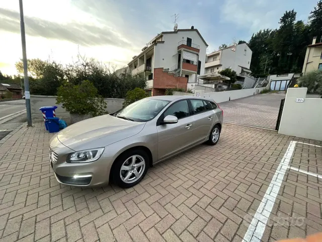 Volvo V60 CC (2015-2018)