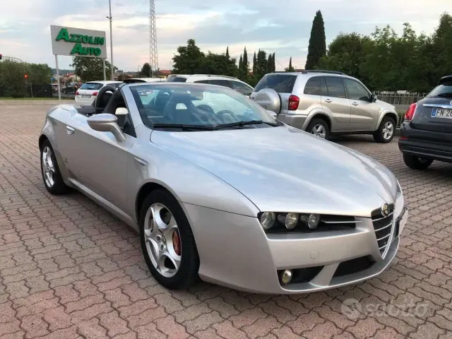 Alfa Romeo Spider (2006-2011)