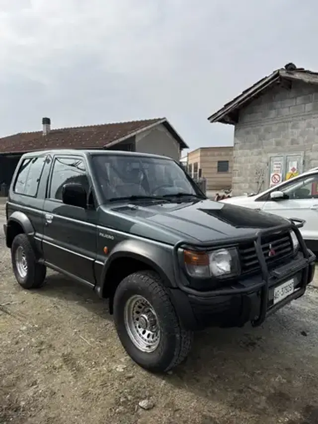 Mitsubishi Pajero