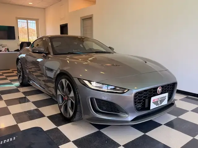 Jaguar F-Type