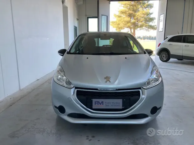 Peugeot 208 1° serie