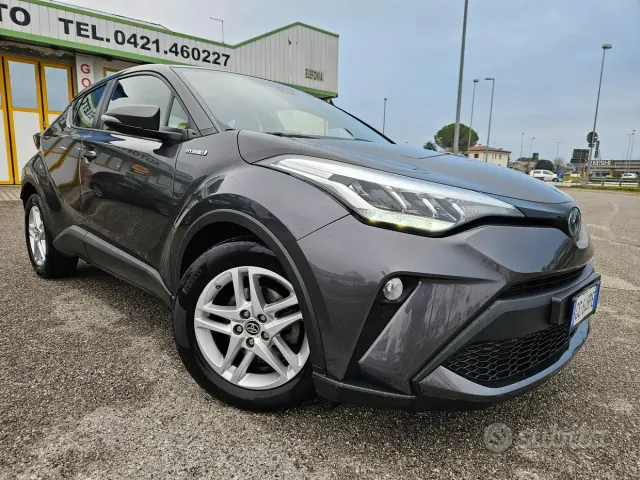 Toyota C-HR (2016-2023)