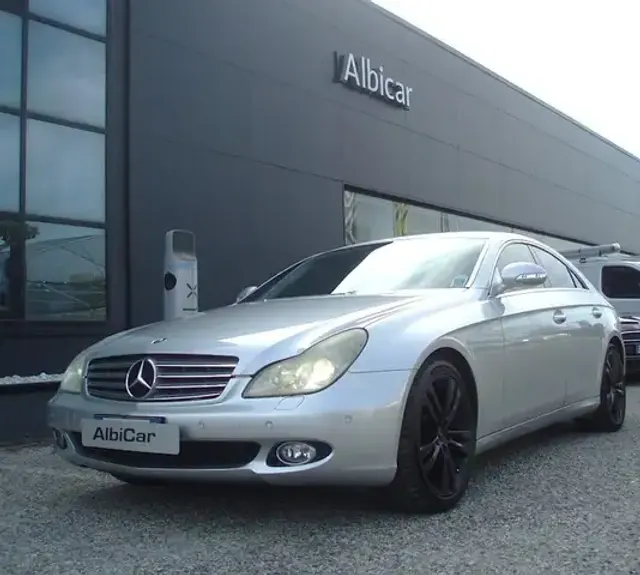 Mercedes-Benz CLS 320
