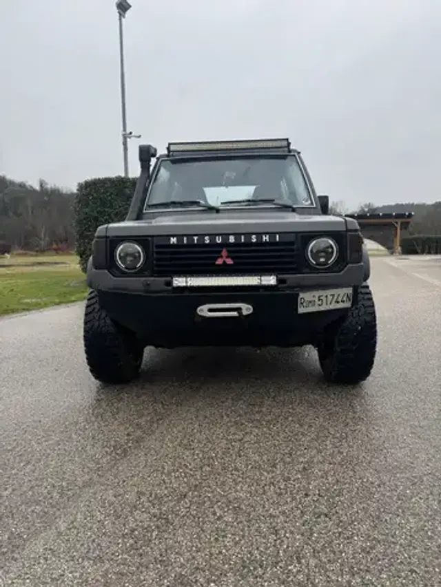 Mitsubishi Pajero