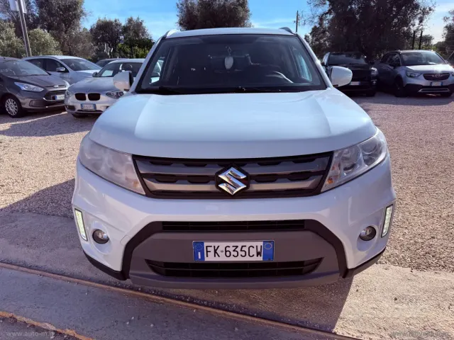 Suzuki Vitara (2015)