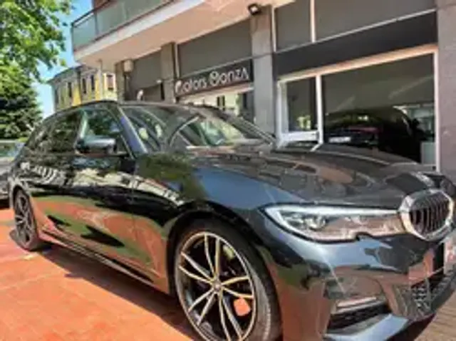 BMW 320