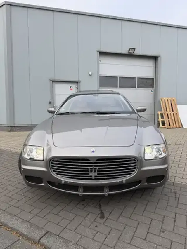 Maserati Quattroporte