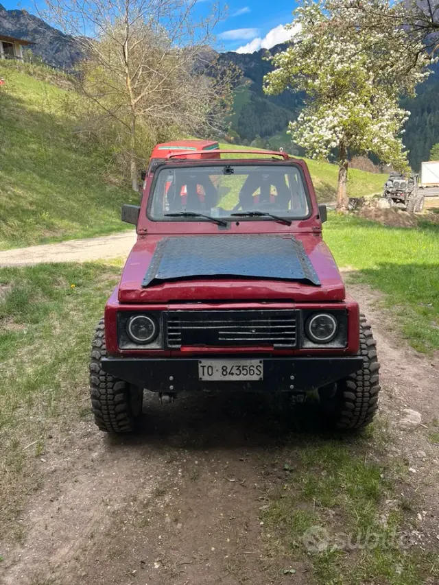 Suzuki Samurai