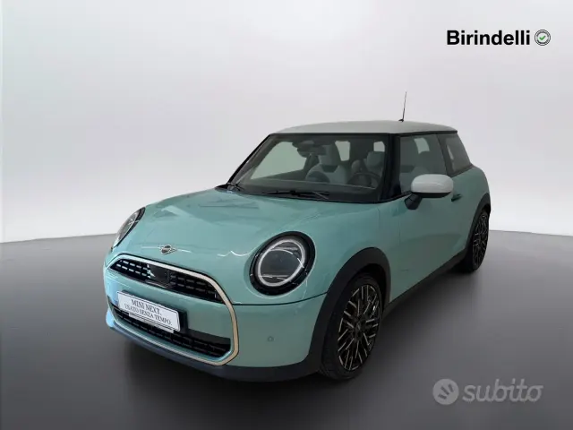 MINI Mini 5ª serie (F66)