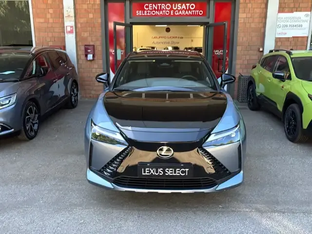 Lexus RZ