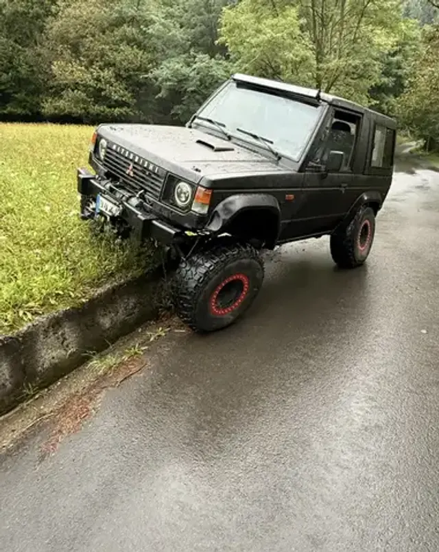 Mitsubishi Pajero