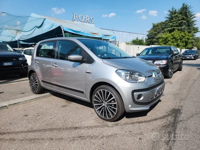 Volkswagen up!