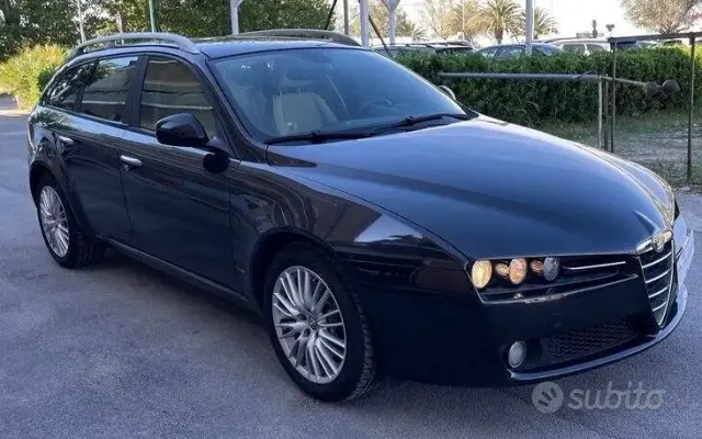 Alfa Romeo 159