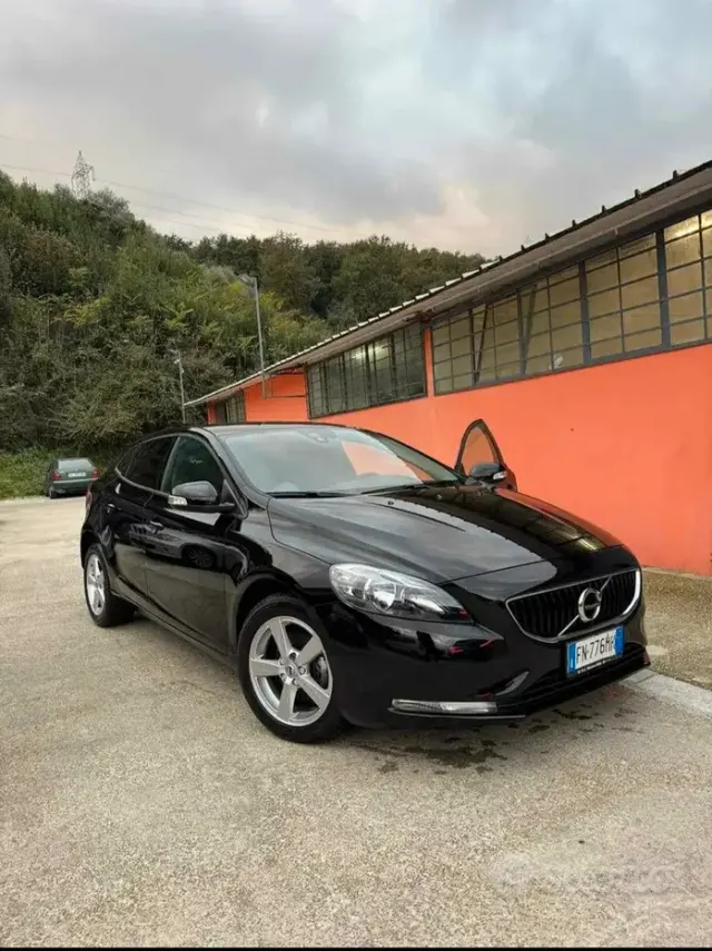 Volvo V40 (2012-2020)