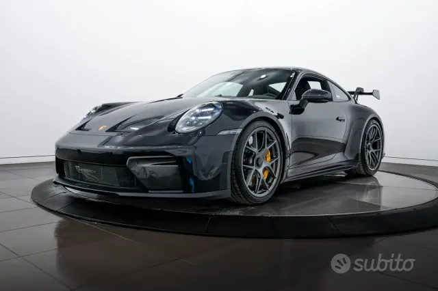 Porsche 911 (992)