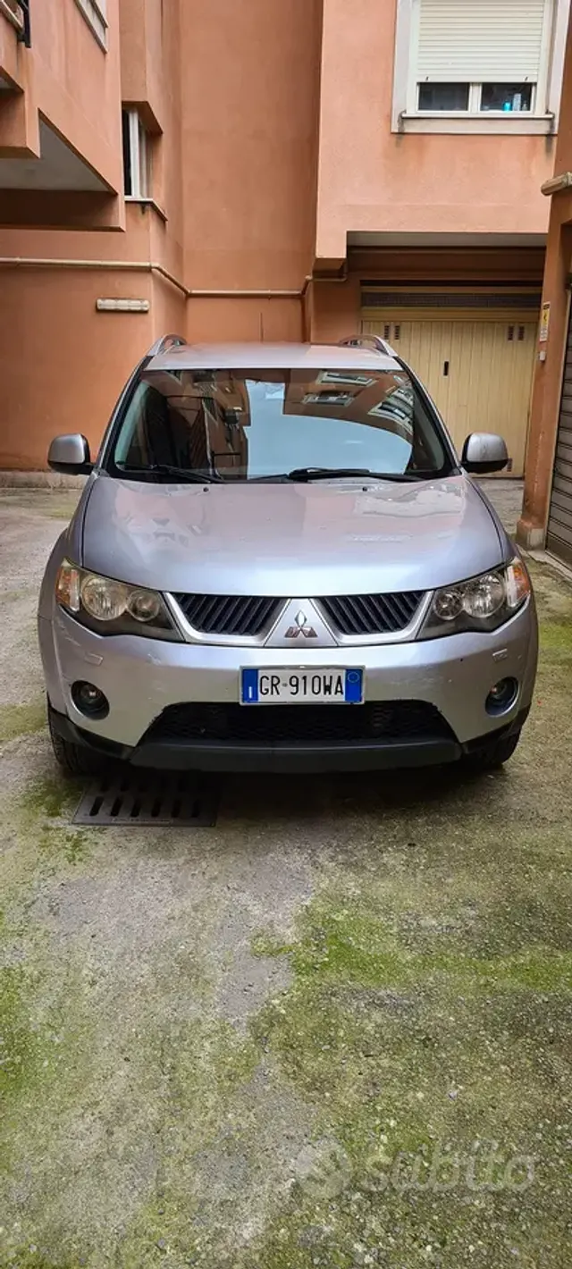 Mitsubishi Outlander 2ª(07-10)