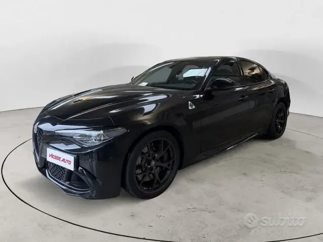 Alfa Romeo Giulia (2016)