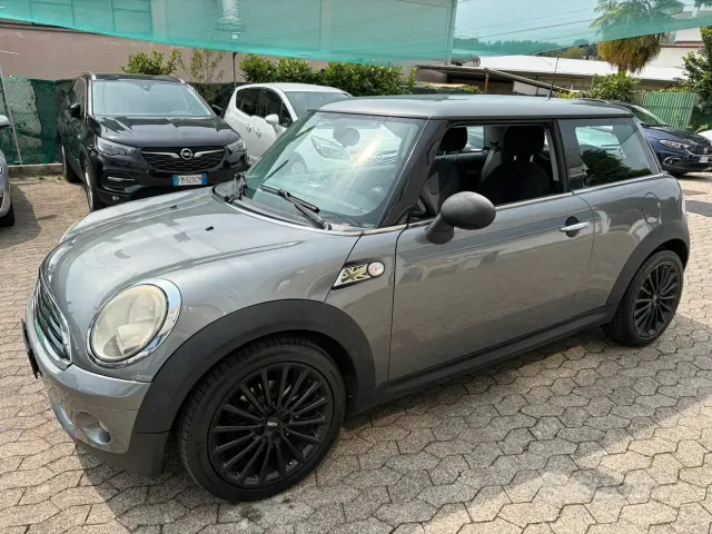 MINI Mini 3ª serie (R56)